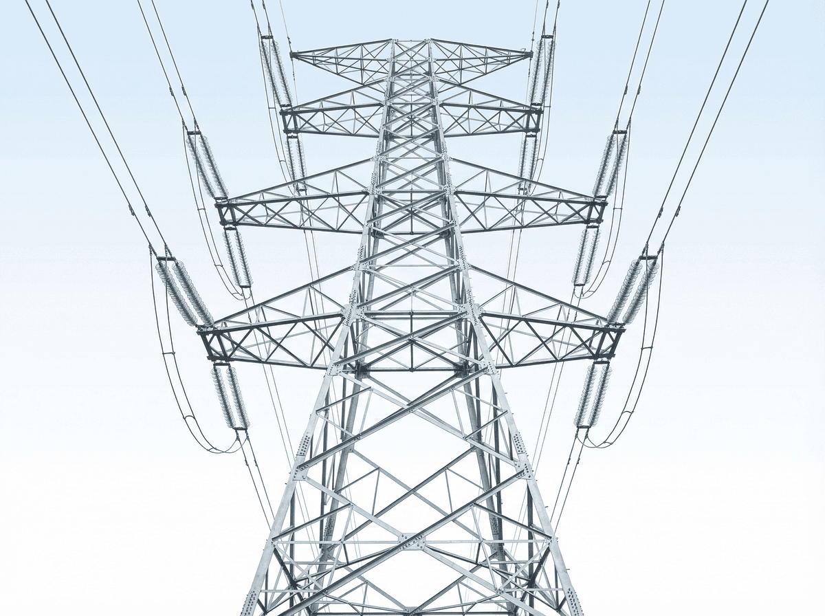 50m 330kV ダブル回線 ラチスタワー（タンジェント鋼構造） deployed in an international application environment