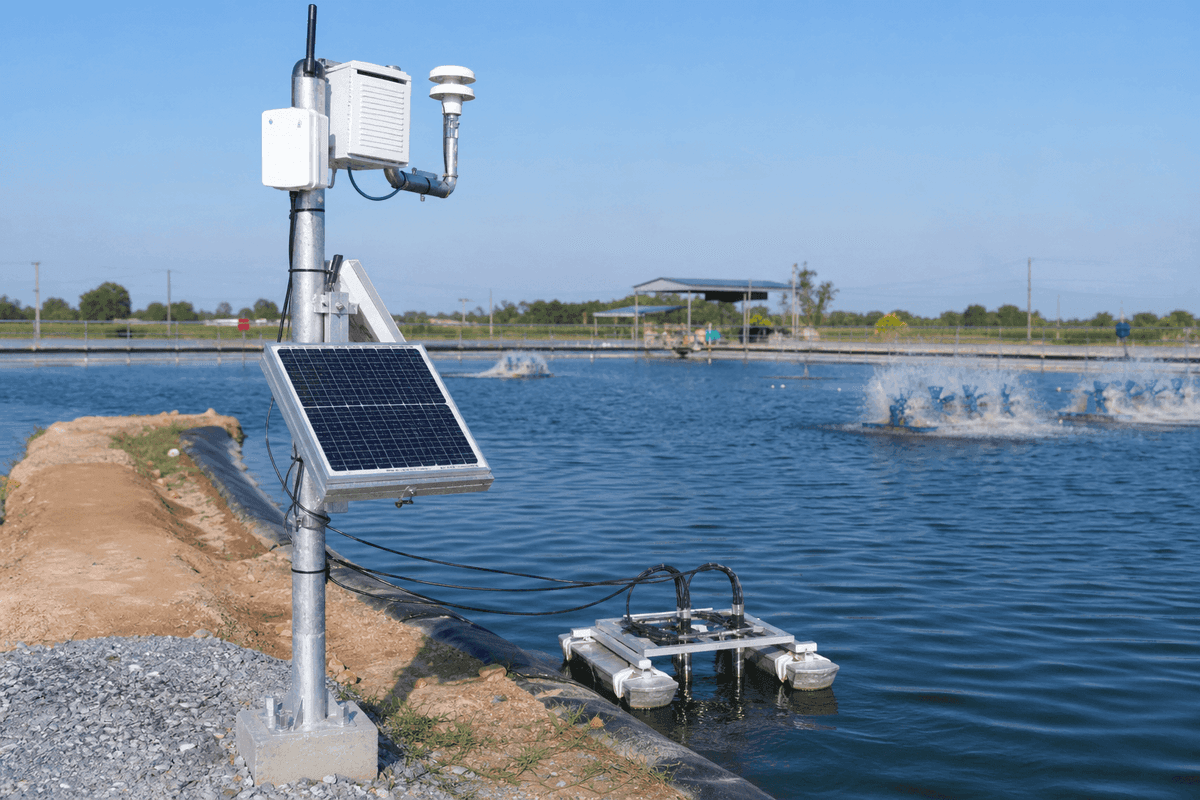 Système IoT intelligent de surveillance aquacole et piscicole - 10 ha 4G contrôle de la qualité de l’eau deployed in an international application environment