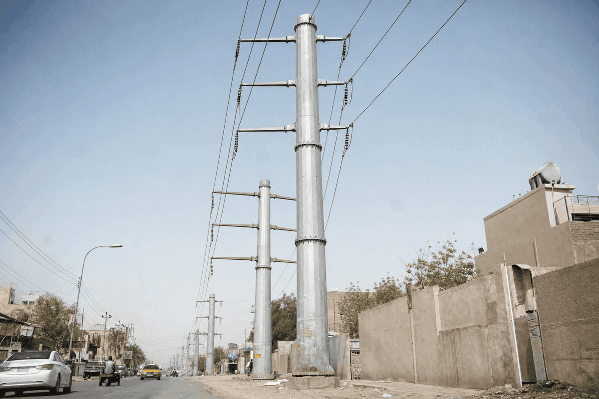 Análise de Mercado da Torre de Transmissão de Energia de Bagdá: Guia de Configuração de Poste Tubular de Aço de 110kV com Dois Circuitos