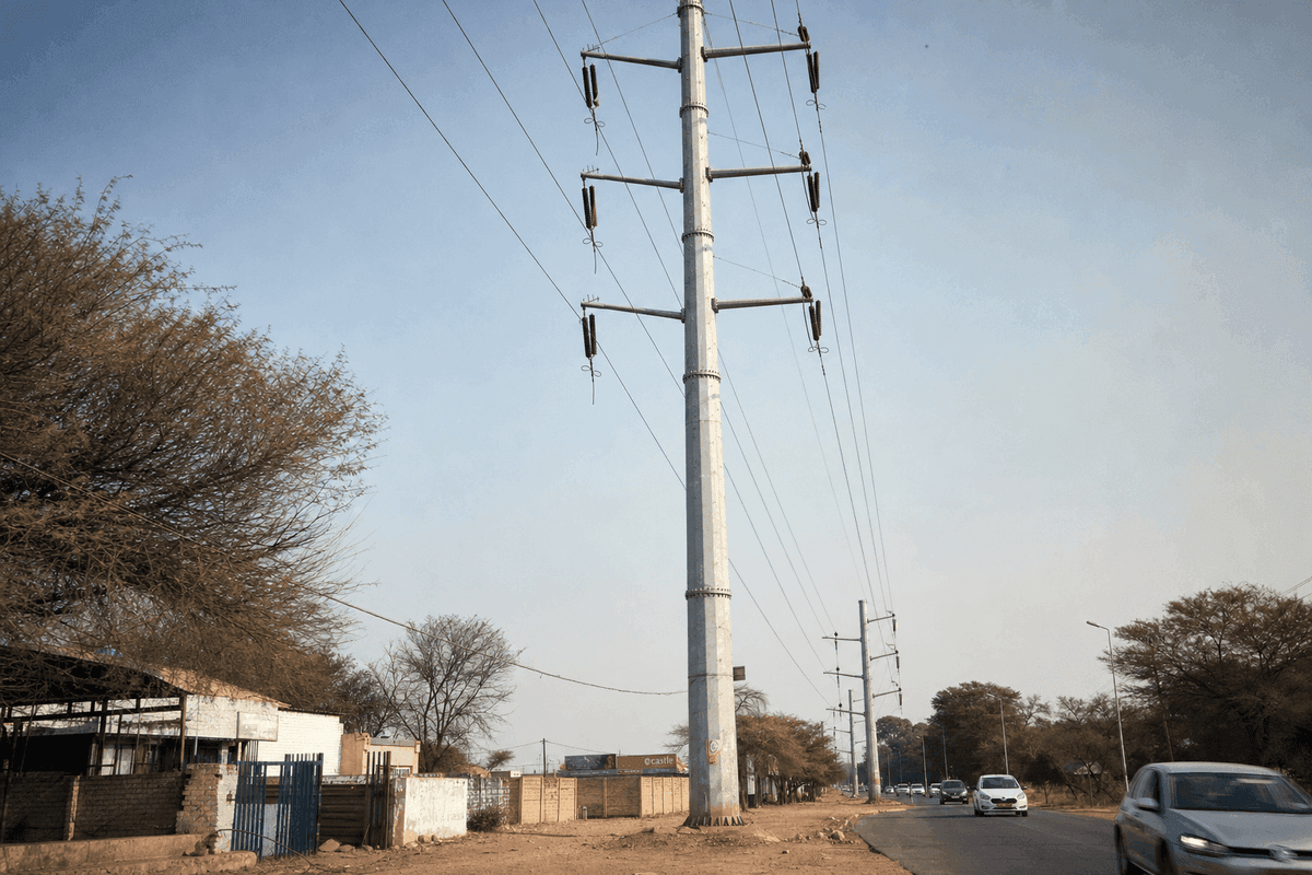 Gaborone 송전탑 시장 분석: 220kV 이중회로 강관형 구성